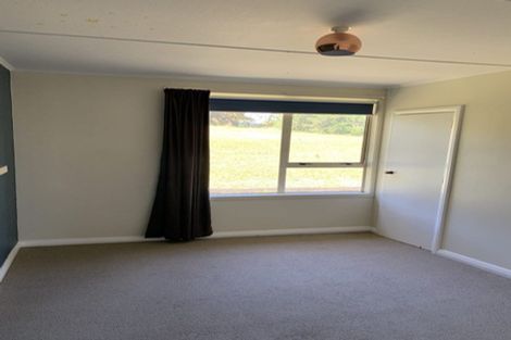 Photo of property in 11 Taupiri Crescent, Titahi Bay, Porirua, 5022