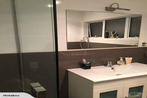 Photo of property in 20 Mcbreen Avenue, Northcote, Auckland, 0627