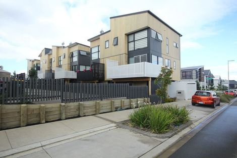 Photo of property in 2 Pheasant Lane, Hobsonville, Auckland, 0616