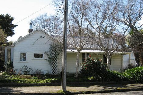 Photo of property in 28 Signal Street, Marton, 4710