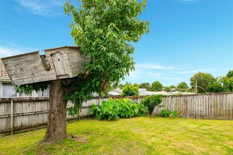 Photo of property in 86 Harrington Road, Henderson, Auckland, 0610
