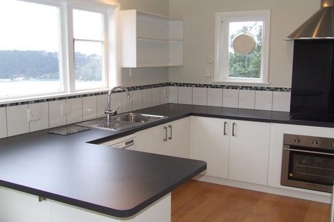 Photo of property in 132 Grafton Road, Roseneath, Wellington, 6011
