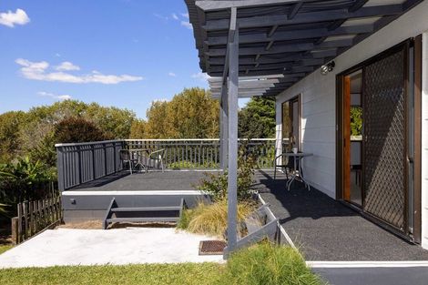 Photo of property in 12 Nettlingham Place, Te Puke, 3119