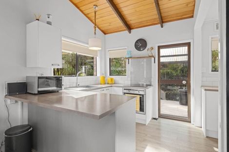 Photo of property in Cedar Court, 5/1 Ash Grove Circle, Haruru, 0204