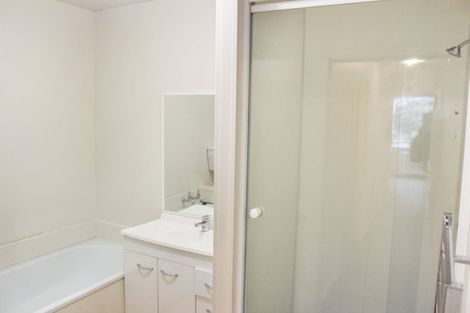 Photo of property in 253 Waimairi Road, Ilam, Christchurch, 8041