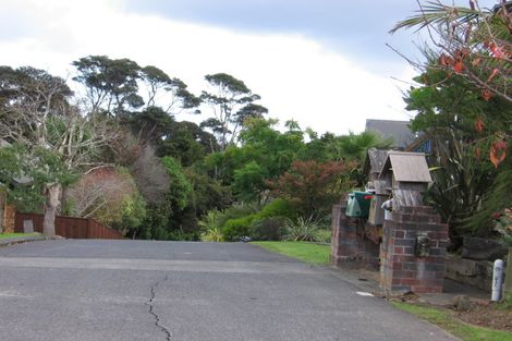 Photo of property in 15 Corokia Place, Totara Heights, Auckland, 2105