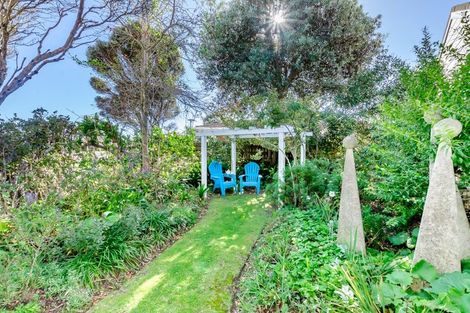 Photo of property in 34 Olive Terrace, Paraparaumu Beach, Paraparaumu, 5032