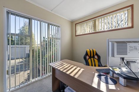 Photo of property in 9 Manaia Street, Tokoroa, 3420