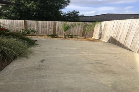 Photo of property in 12 Hampshire Court, Flagstaff, Hamilton, 3210