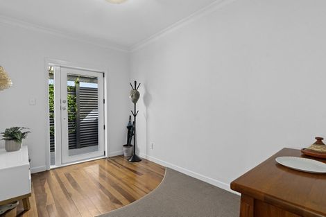 Photo of property in 17 Williams Street, Tauranga, 3110