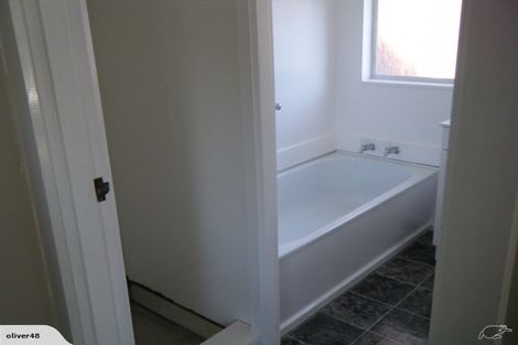 Photo of property in 3/37 Avalon Street, Richmond, Christchurch, 8013
