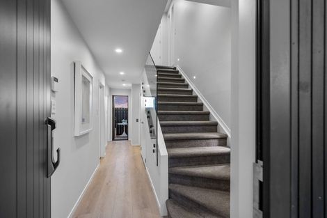 Photo of property in 13a Dominion Street, Takapuna, Auckland, 0622