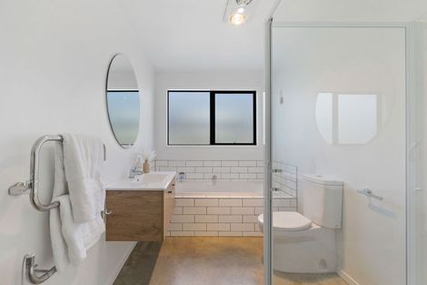 Photo of property in 51a&b Peterley Road, Lower Shotover, Queenstown, 9304