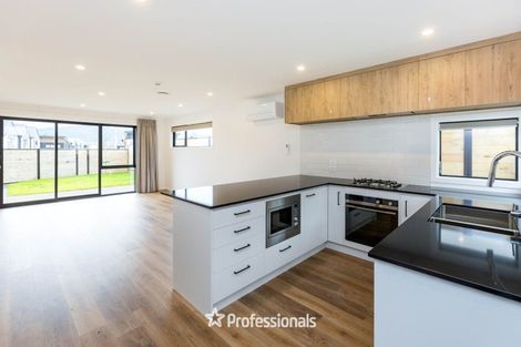 Photo of property in 3 Joseph Bolton Crescent, Trentham, Upper Hutt, 5018