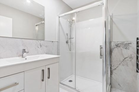 Photo of property in 13/202 Massey Road, Mangere East, Auckland, 2024