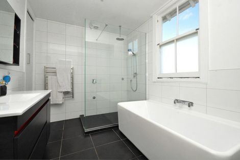 Photo of property in 153 Settlement Road, Papakura, 2110