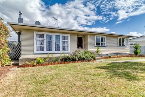 Photo of property in 24 Merton Crescent, Pirimai, Napier, 4112