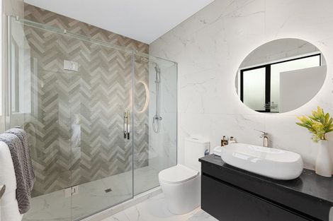 Photo of property in 27 Mahi Road, Helensville, 0800