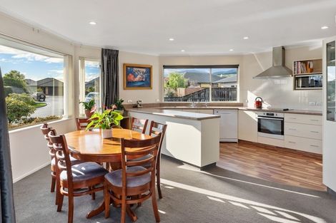 Photo of property in 8 Baxter Place, Stoke, Nelson, 7011