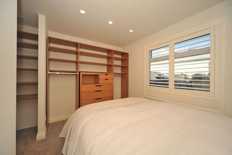 Photo of property in 2u1 Hood Street, Mount Victoria, Wellington, 6011