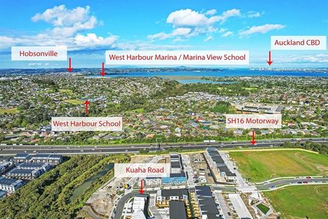 Photo of property in 13 Kuaha Road, Massey, Auckland, 0614