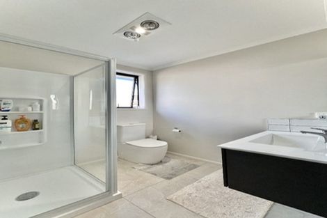 Photo of property in 19 Te Ara O Toroa, Wainuiomata, Lower Hutt, 5014