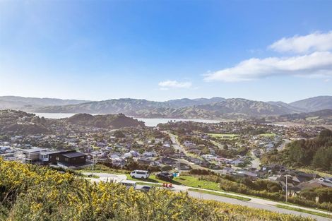 Photo of property in 13 Stunsail Lane, Whitby, Porirua, 5024
