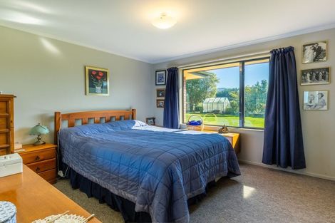 Photo of property in 11 Hunt Street, Waimate, 7978