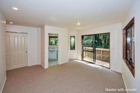 Photo of property in 2/16 Archers Road, Glenfield, Auckland, 0629