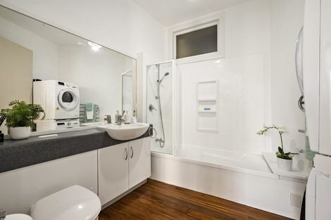 Photo of property in Columbia Apartments, 13/32 Cuba Street, Te Aro, Wellington, 6011