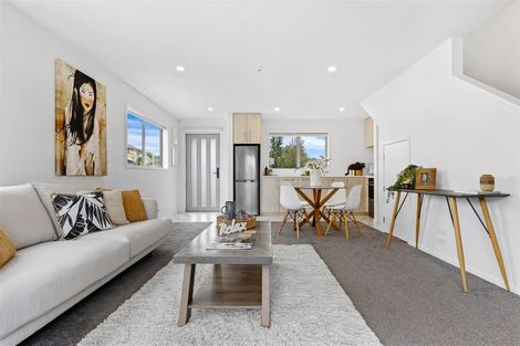 Photo of property in 2/88 Peverel Street, Riccarton, Christchurch, 8041