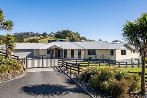 Photo of property in 10 Giovanni Drive, Whareora, Whangarei, 0175