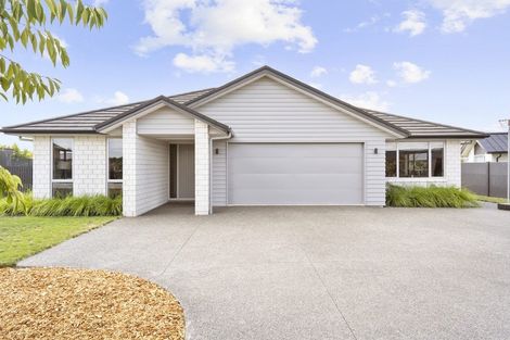 Photo of property in 39 Mike Smith Drive, Cambridge, 3434