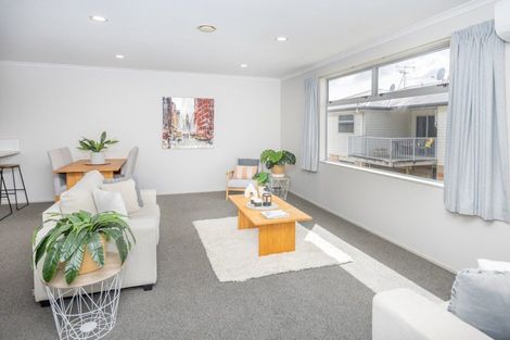 Photo of property in 11u3 Beatty Street, Melville, Hamilton, 3206