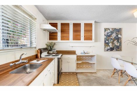 Photo of property in 3 Coachman Lane, Opawa, Christchurch, 8023