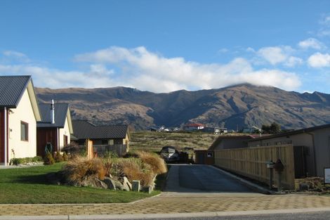 Photo of property in 112 Kings Drive, Wanaka, 9305