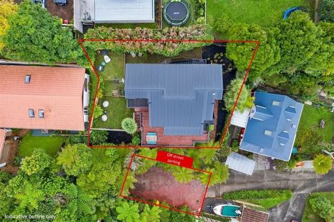 Photo of property in 1/20 Colonial Road, Birkenhead, Auckland, 0626