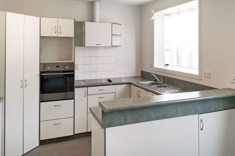 Photo of property in 17 Fairfield Avenue, Addington, Christchurch, 8024