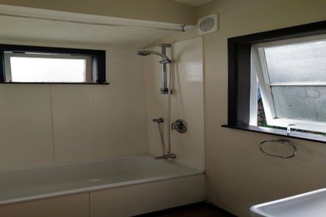 Photo of property in 271 Ohiro Road, Brooklyn, Wellington, 6021