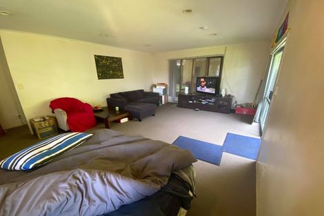 Photo of property in 87 Konini Road, Titirangi, Auckland, 0604