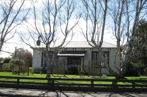 Photo of property in 30 Signal Street, Marton, 4710