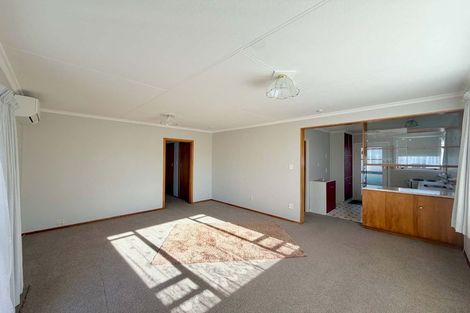 Photo of property in 71b Barrett Street, Westown, New Plymouth, 4310