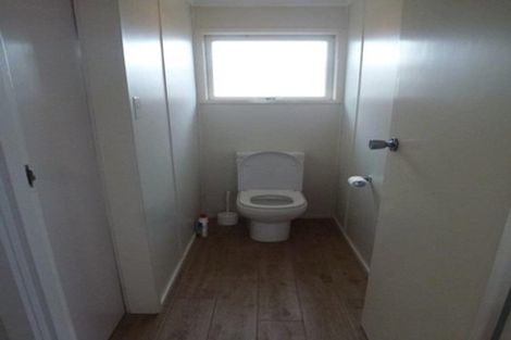 Photo of property in 9 Queen Street, Riverhead, 0820