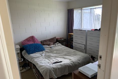 Photo of property in 18 Kent Street, Waiuku, 2123