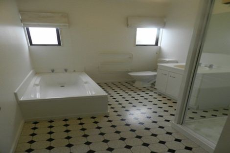 Photo of property in 4/24 Melrose Street, Christchurch Central, Christchurch, 8013