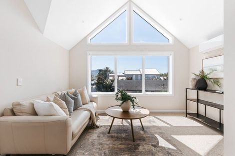 Photo of property in 107a Oceanview Road, Mount Maunganui, 3116