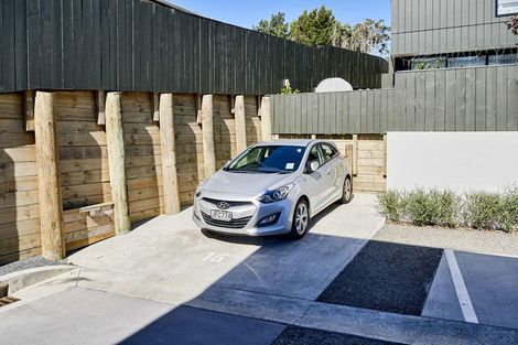 Photo of property in 15/6u Oswald Crescent, Paparangi, Wellington, 6037