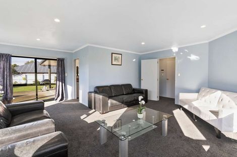 Photo of property in 7 Durrell Way, Rolleston, 7614