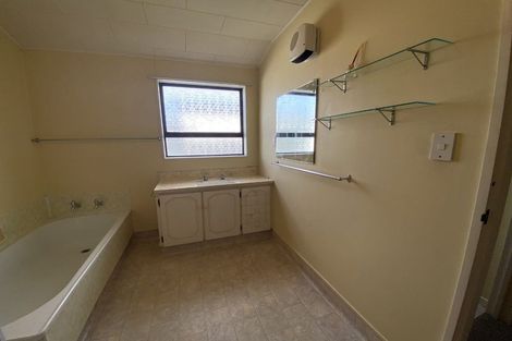 Photo of property in 707 Avenue Road East, Parkvale, Hastings, 4122