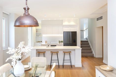 Photo of property in 2 Ayr Street, Riccarton, Christchurch, 8011